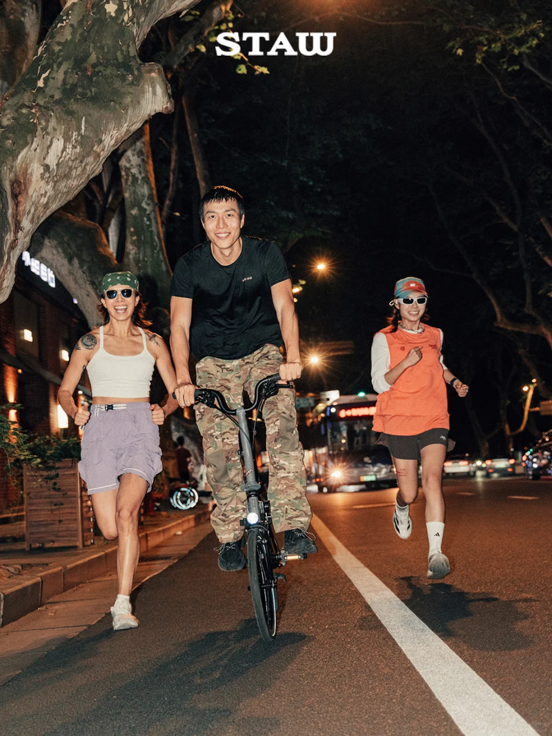 Brave Night Run - Drunkard’s Map Project · Brompton Run & Bike Relay