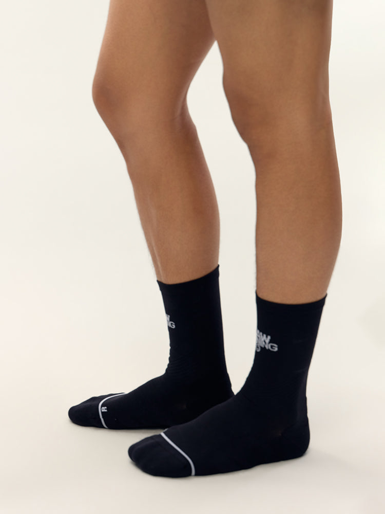 Solid Color Running Mid-Calf Socks