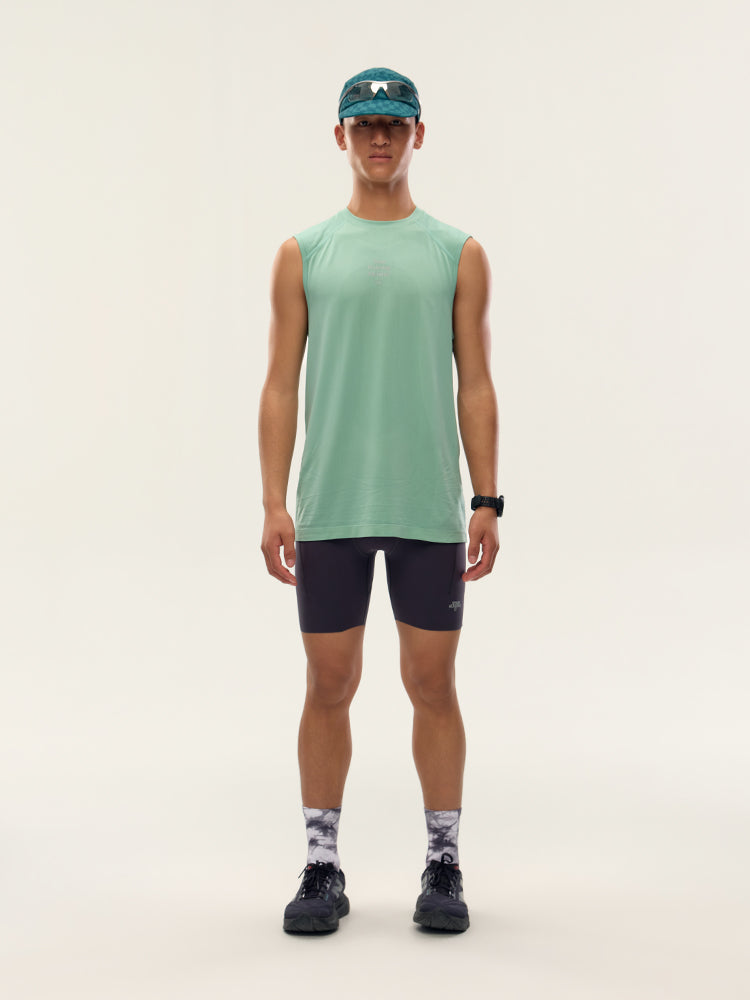 One-Piece Knit Running Vest