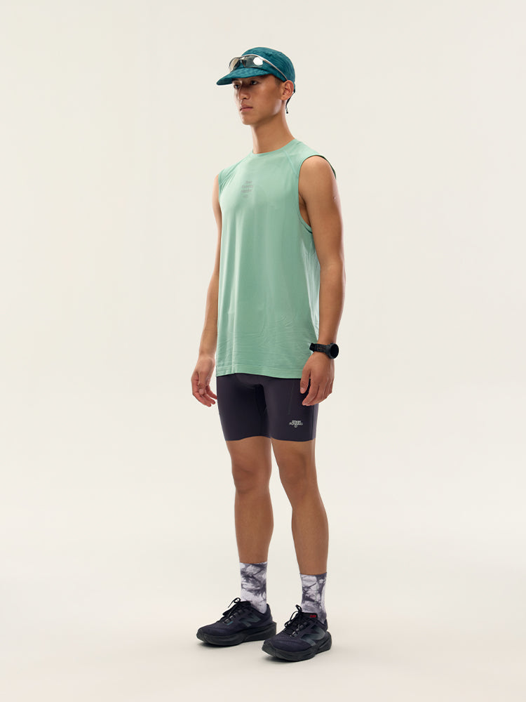 One-Piece Knit Running Vest